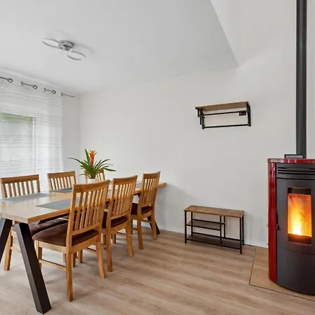 In Krimderode Mit Grill, Whirlpool Und Terrasse Nordhausen